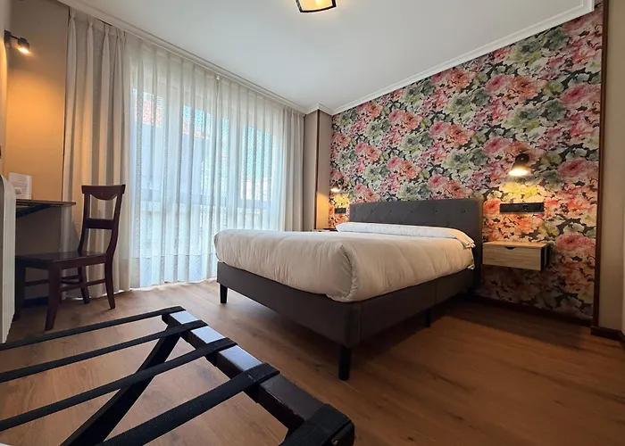 Hotel Puerto De Candas